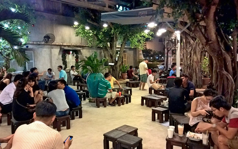 New Town Cafe - Phạm Văn Đồng