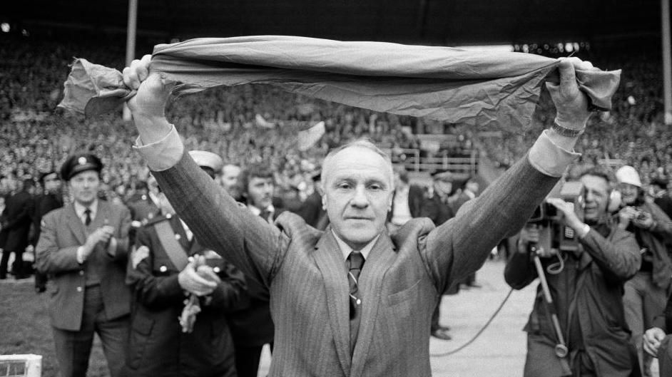 Tiểu sử huấn luyện viên Bill Shankly và những thành tựu nổi bật của ông